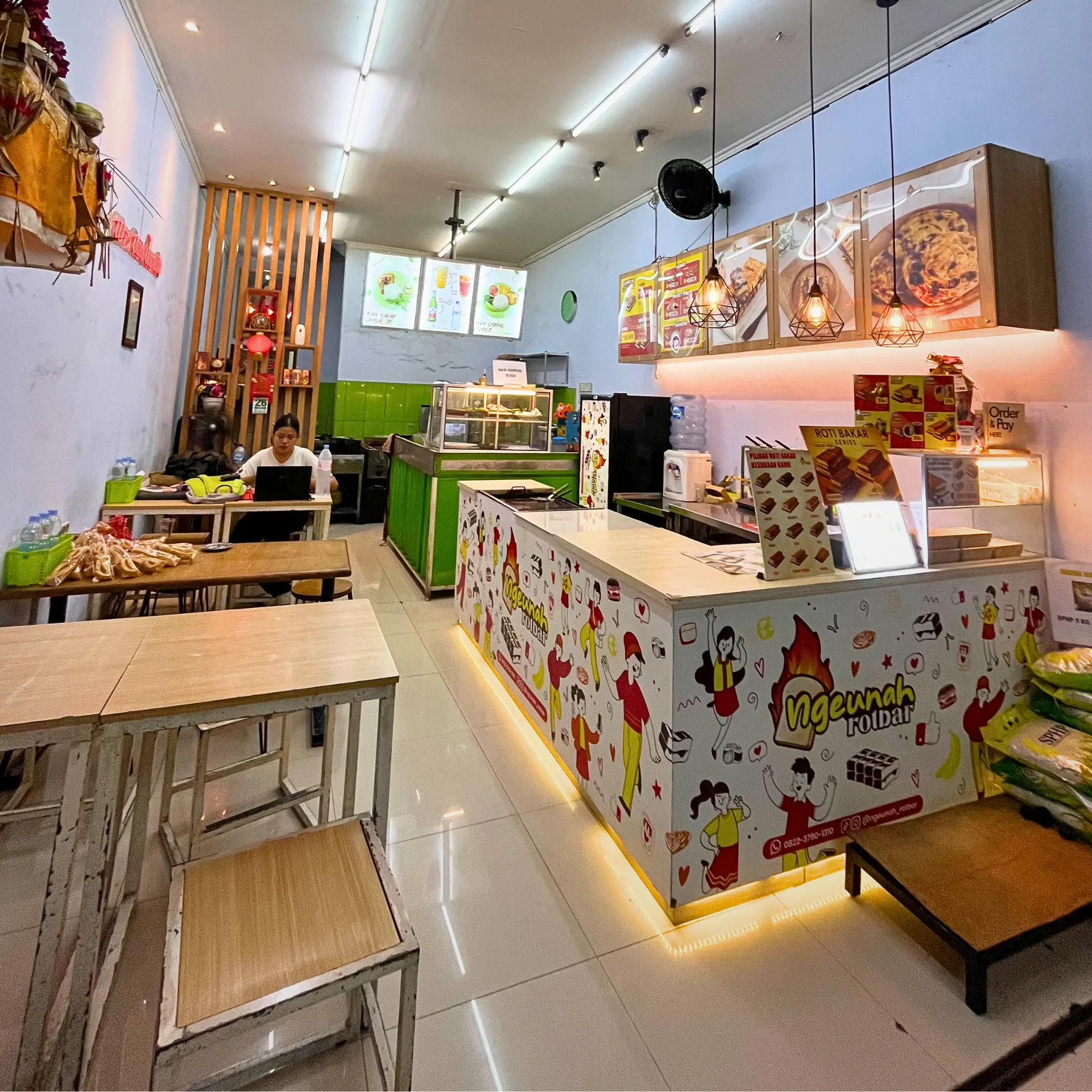Foto outlet 1
